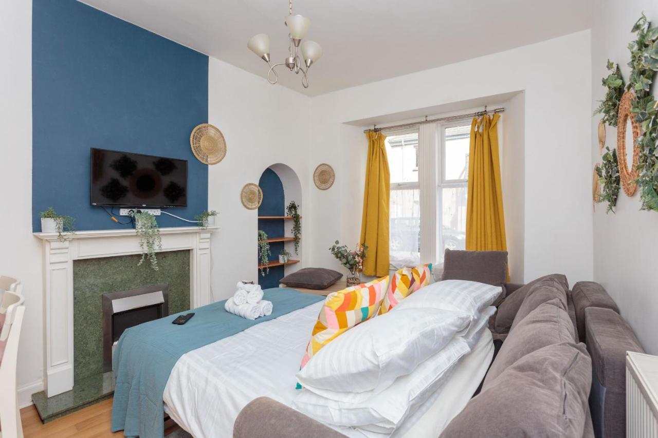Апартаменты Cute - 1Bd Near Centre - Leith Walk Эдинбург Экстерьер фото