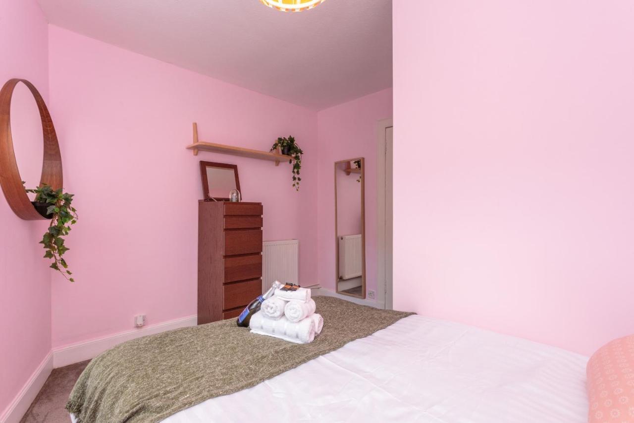 Апартаменты Cute - 1Bd Near Centre - Leith Walk Эдинбург Экстерьер фото